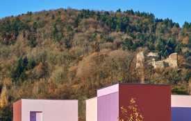 山谷间一座瑰丽细腻的“乐高城堡” — 法国阿尔萨斯托儿所