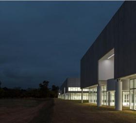 向现代主义建筑致敬——奥斯卡.尼迈耶在巴西设计的科技...